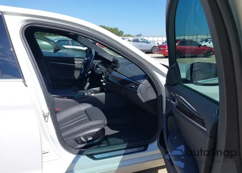 2019 BMW 530I из США, поврежденный, VIN WBAJA5C52KWW09223